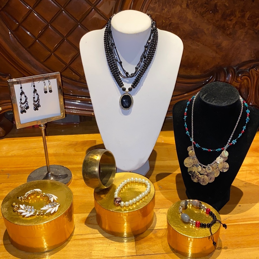 Vintage to Now Costume jewelry lot